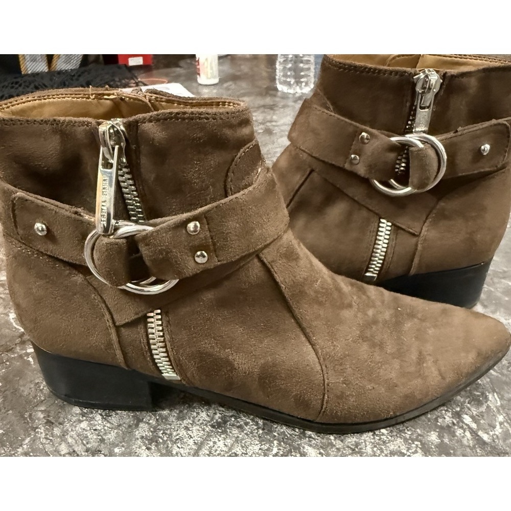 Nine‎ West Women's Size 10M Dahila Brown Faux Suede Pointed Toe Ankle Booties